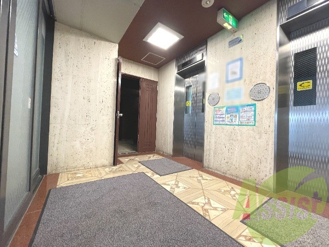 建物エントランス