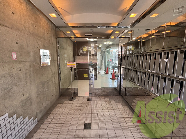 建物エントランス
