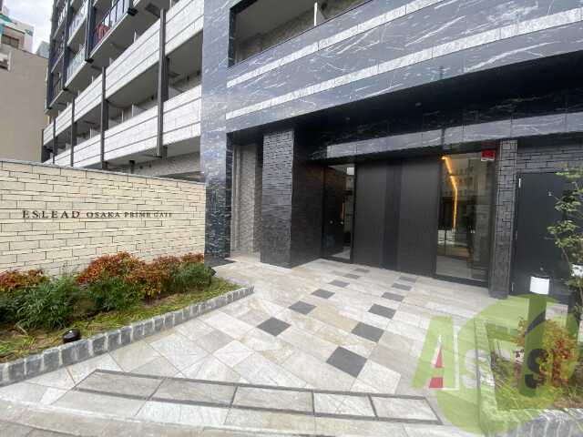 建物エントランス