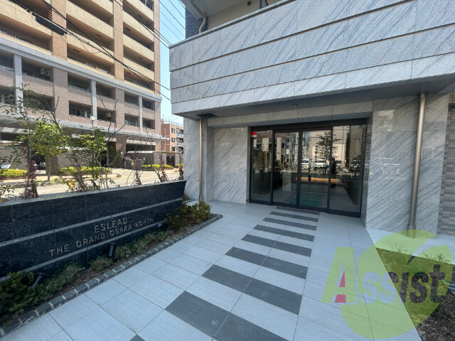 建物エントランス