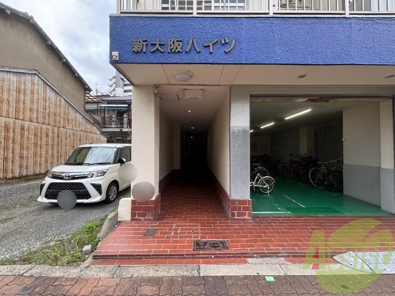 建物エントランス