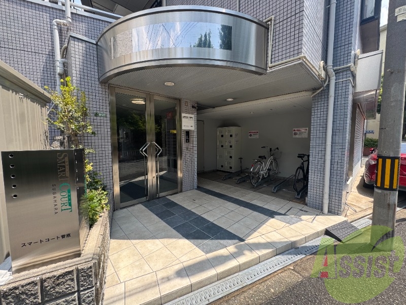 建物エントランス