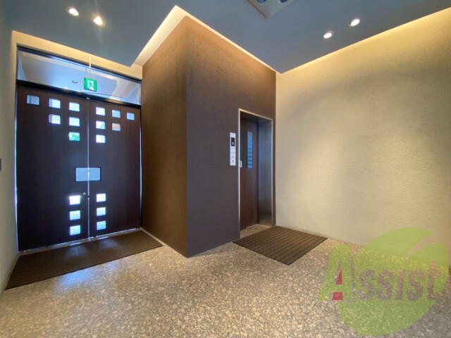 建物エントランス