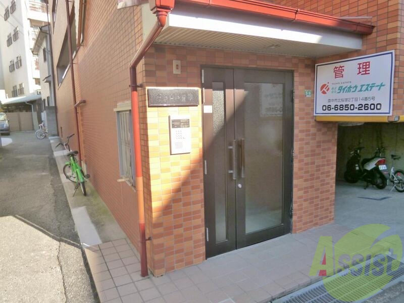 建物エントランス