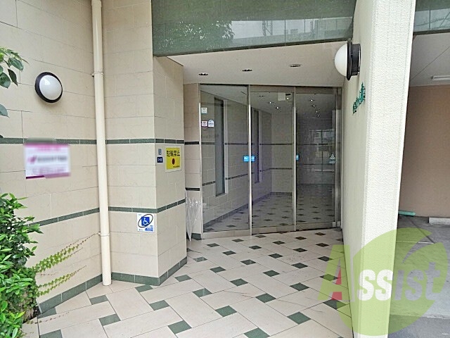 建物エントランス