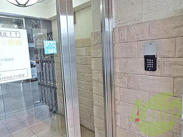 建物エントランス