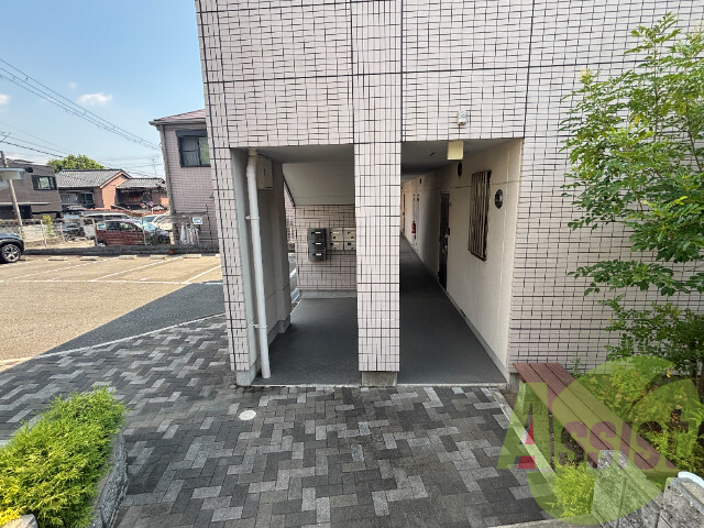建物エントランス
