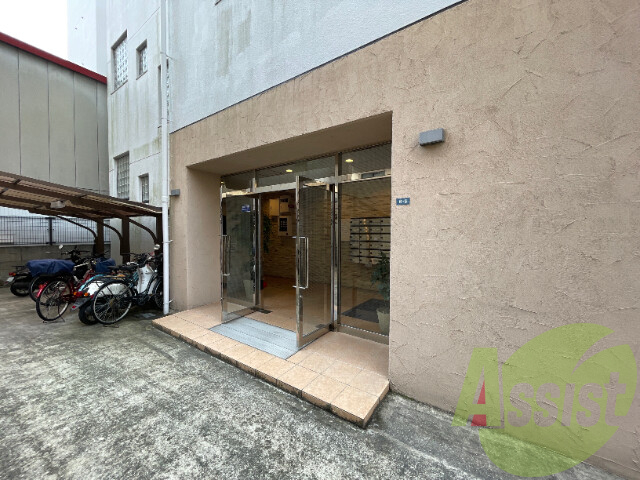 建物エントランス