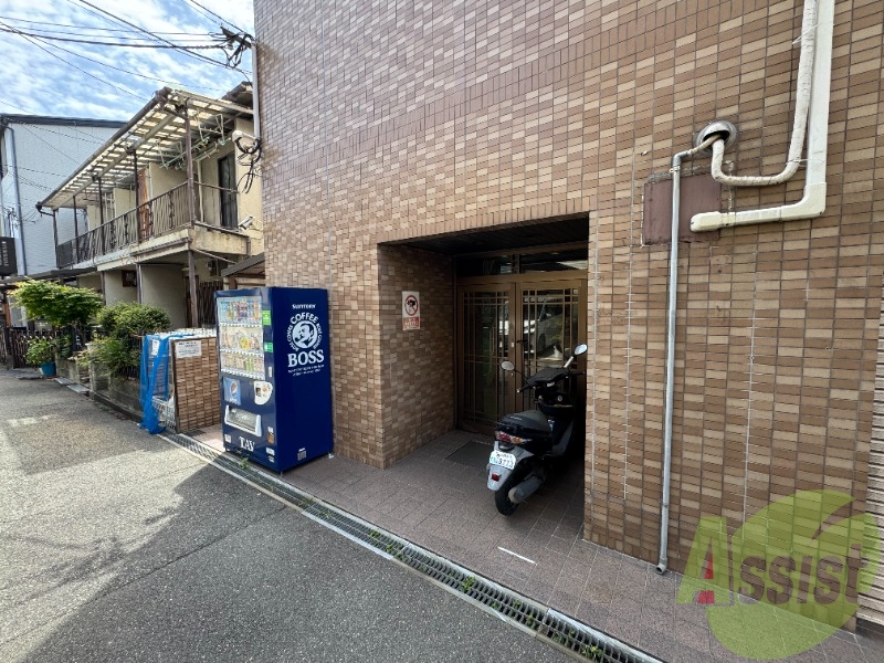 建物エントランス