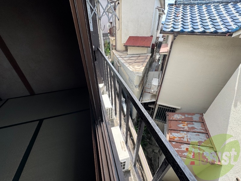 バルコニー
