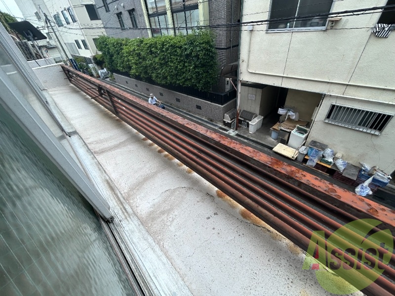 バルコニー