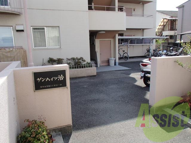 建物エントランス