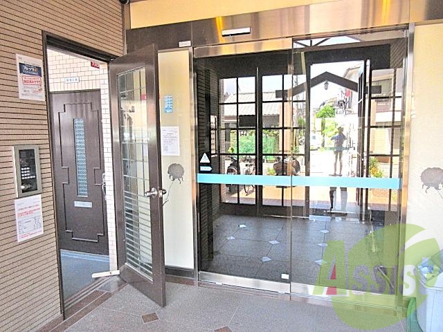 建物エントランス