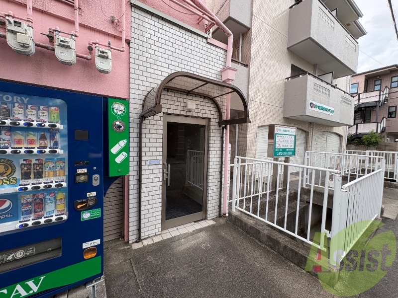 建物エントランス