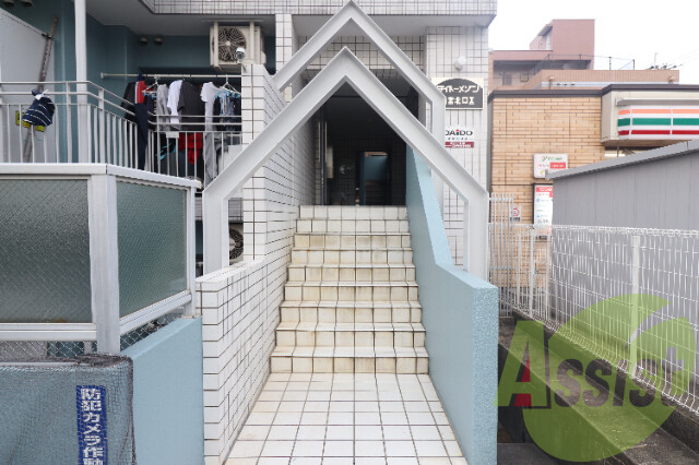建物エントランス