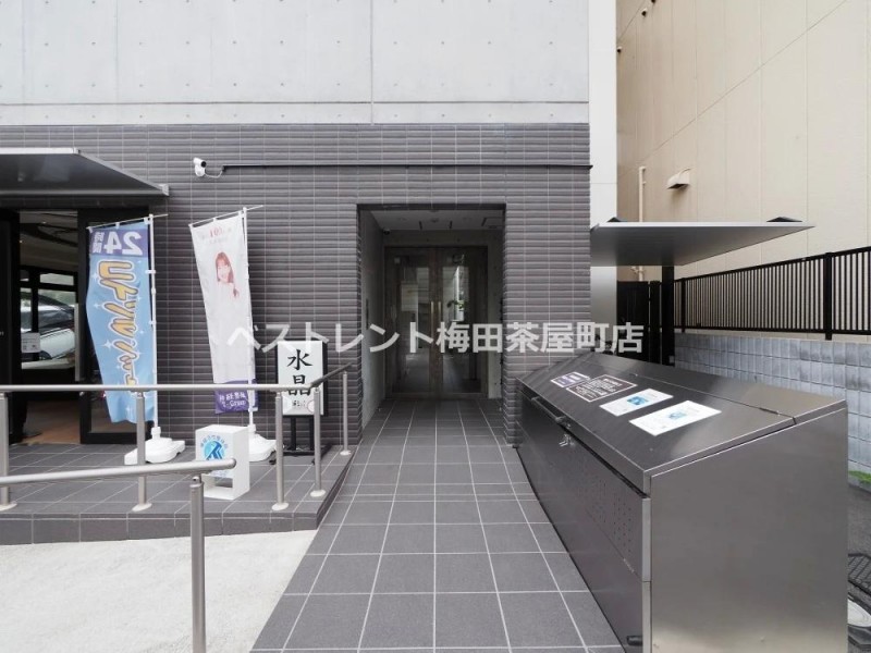 建物エントランス