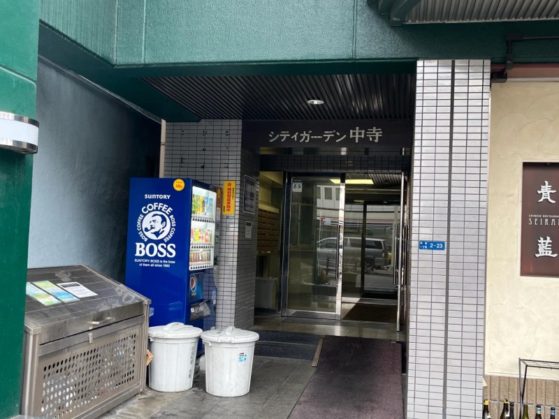 建物エントランス