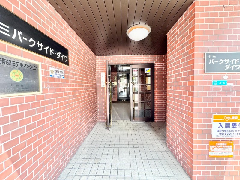 建物エントランス
