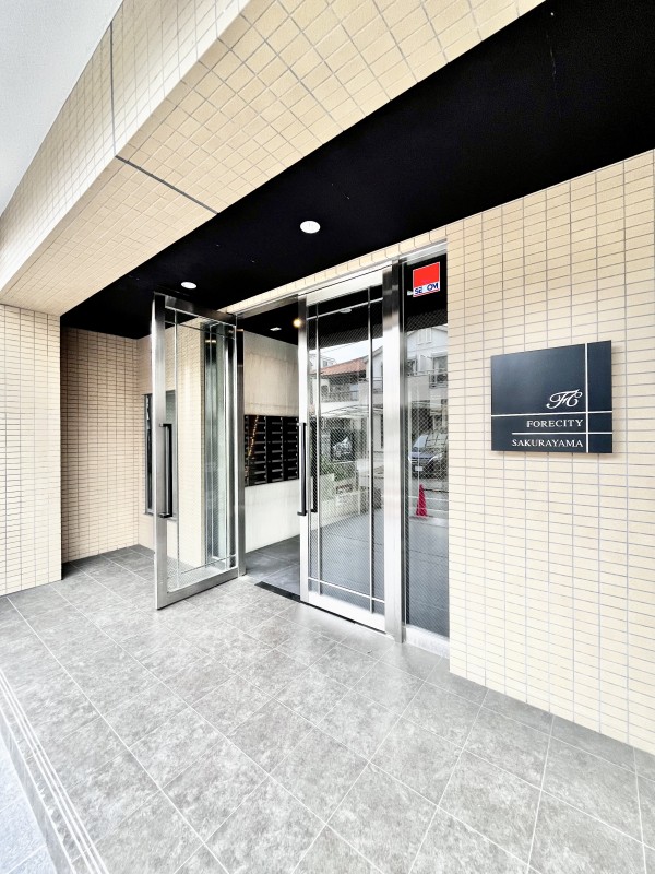 建物エントランス