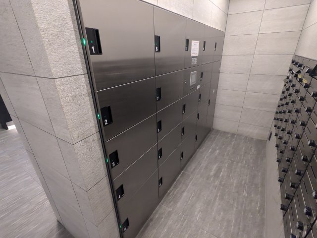 その他