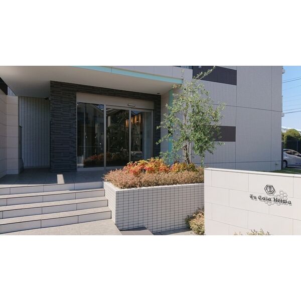 建物エントランス