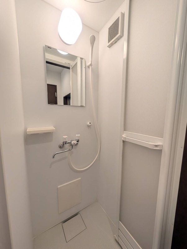 シャワールーム