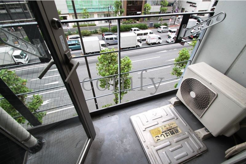 バルコニー