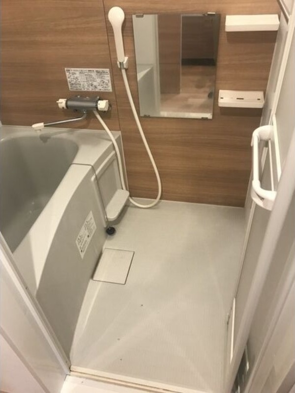 シャワールーム