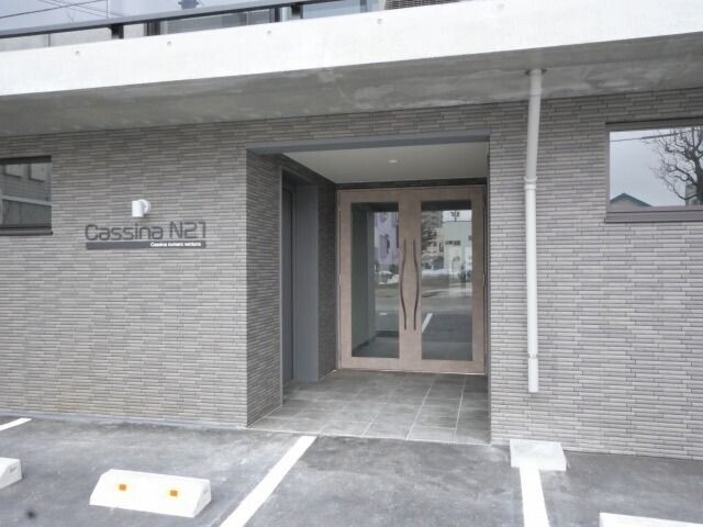 建物エントランス