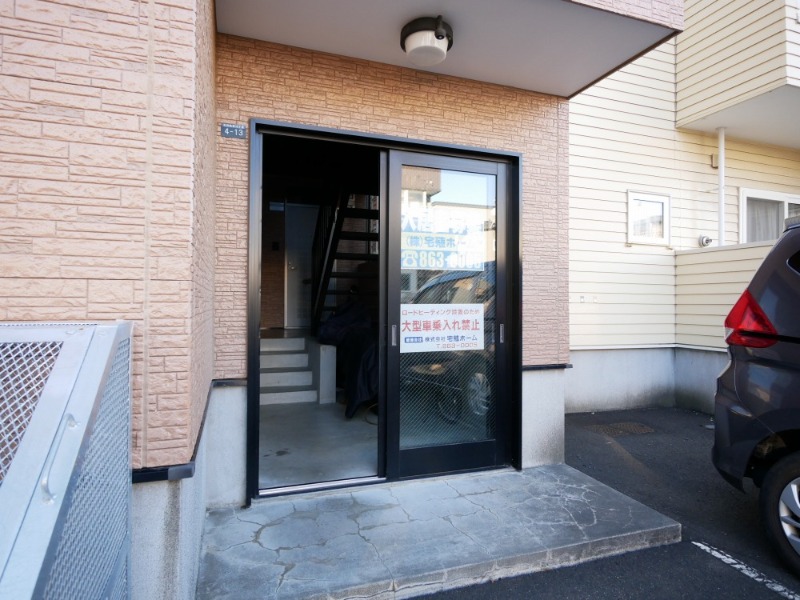 建物エントランス