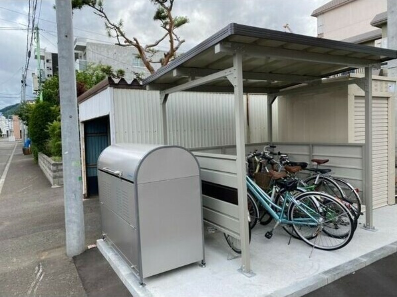 その他