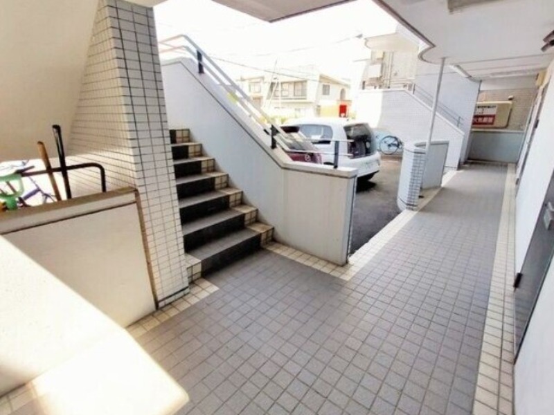 建物エントランス