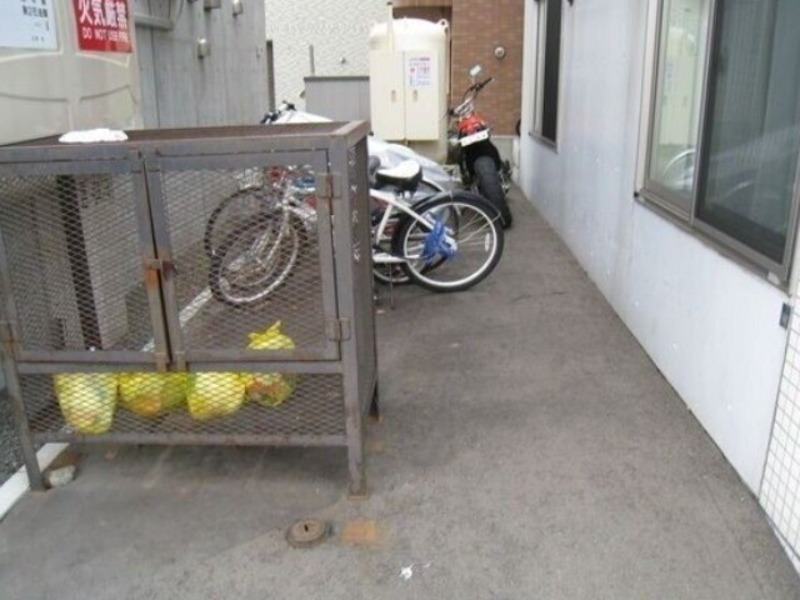 その他