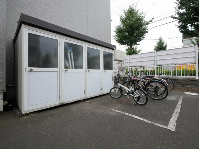 その他