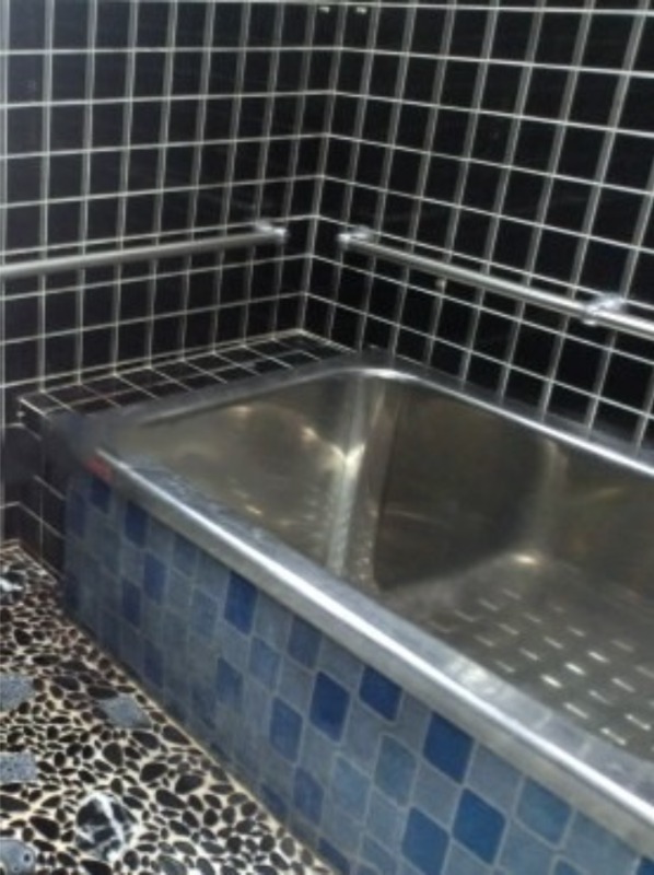 シャワールーム