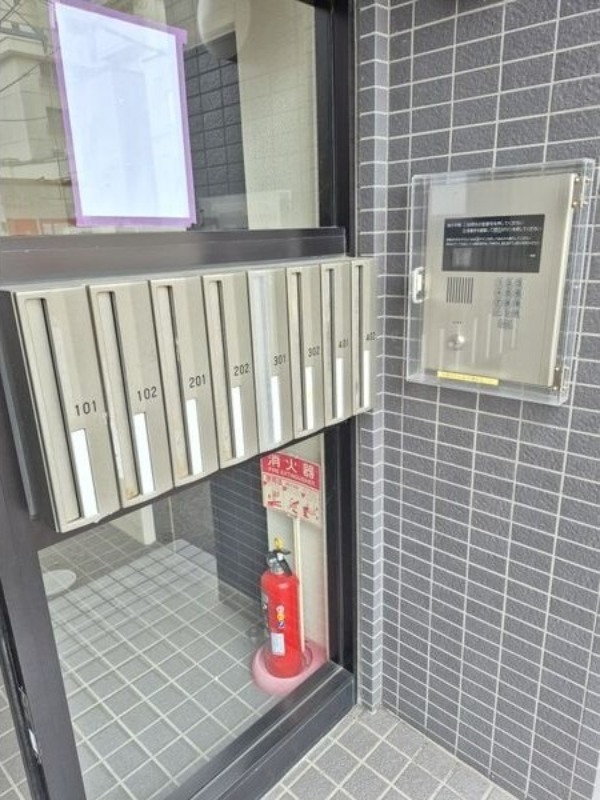 建物エントランス