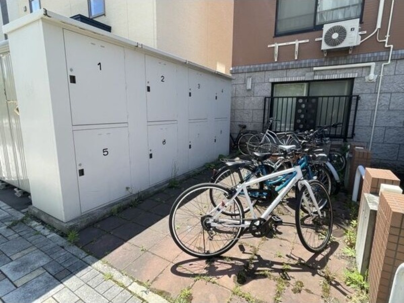 その他