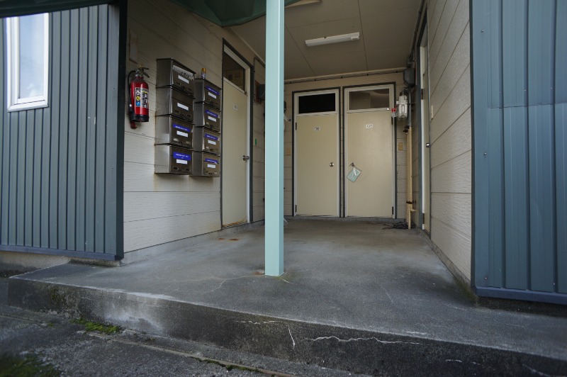 建物エントランス