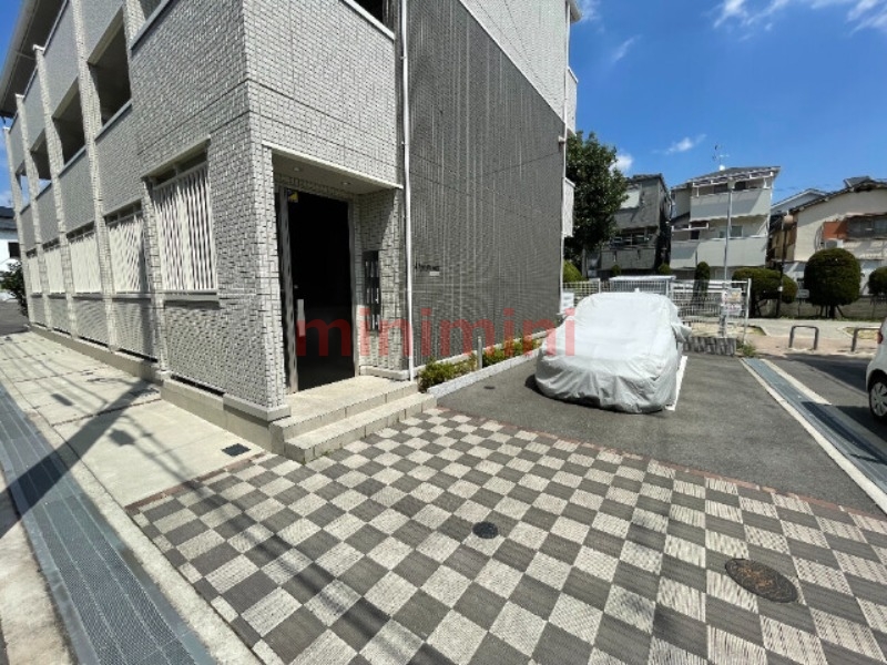 建物エントランス