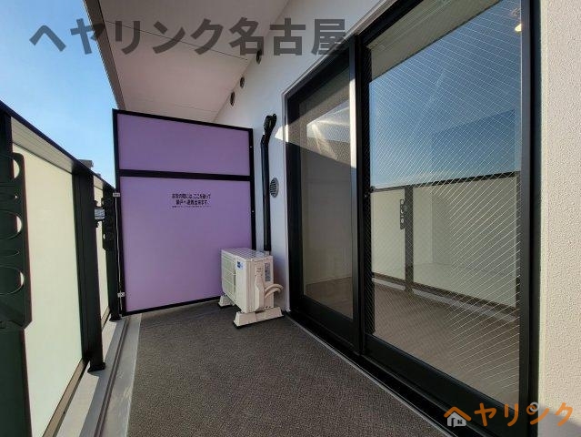 バルコニー