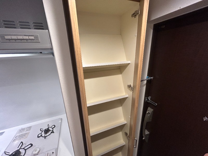 収納