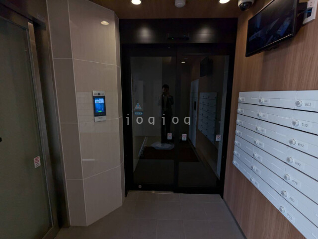 建物エントランス