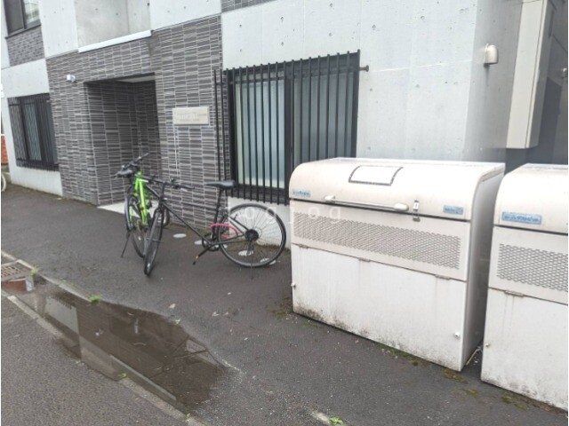 その他