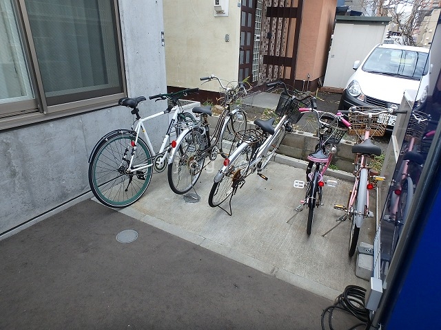 その他