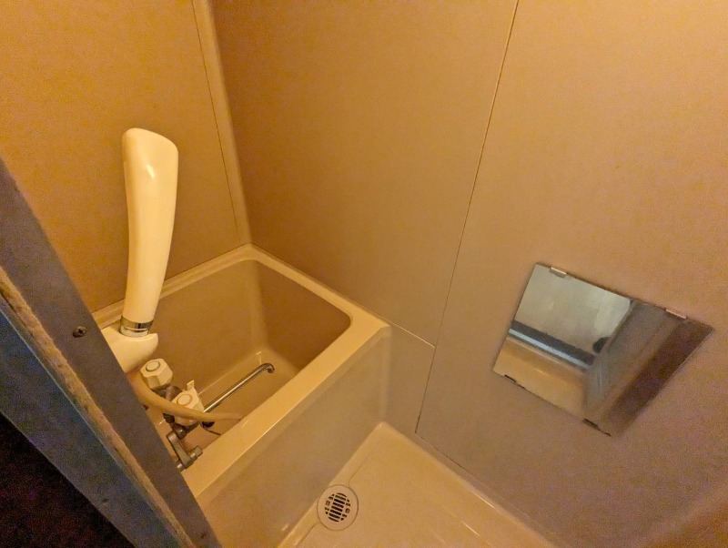 シャワールーム