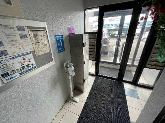 建物エントランス