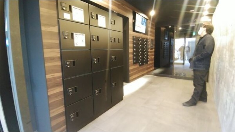 建物エントランス