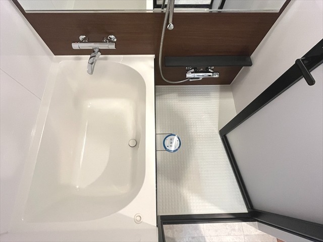 シャワールーム