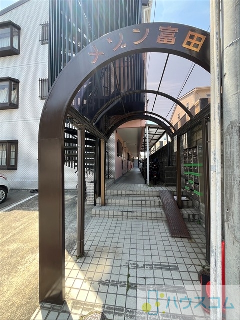 建物エントランス