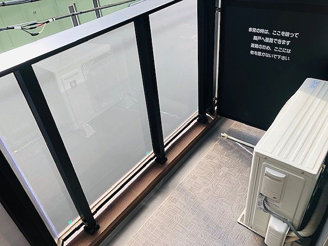 バルコニー